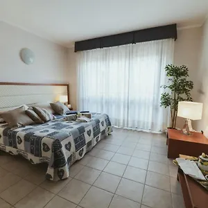 https://beverly-park-residence.it-tuscanyhotel.com